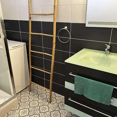 Calme Avec Climatisation - 4 Pers. - Fr-1-250-332 Apartment